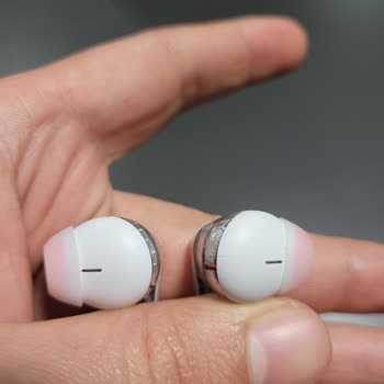 JBL Tune Flex Ghost Kulaklığın Kendiliğinden Çatlaması