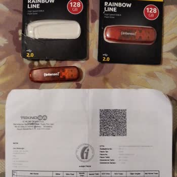 Teknosa Bozuk-Sahte Kapasiteli 128 GB İntenso Rainbow Line Flash Bellek