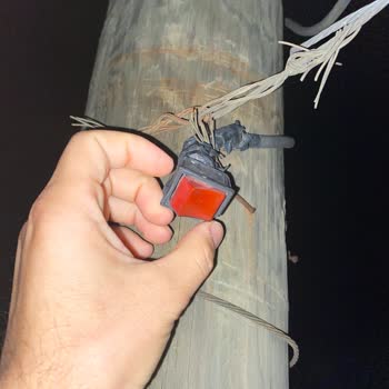 Akdeniz Elektrik Dağıtım Antalya'da Aydınlatma Sorunu Ve Güvenlik Riski