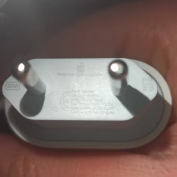 Apple Şarj Adaptörü Orijinal Değil