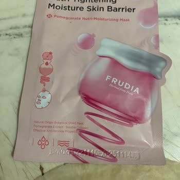 Watsons Frudia Kağıt Maskesi