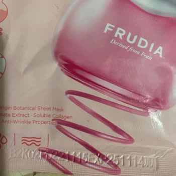 Watsons Frudia Kağıt Maskesi
