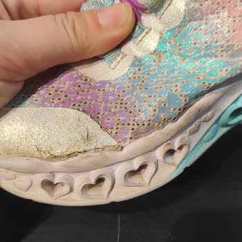 Skechers ve SuperStep Malının Arkasında Durmuyor