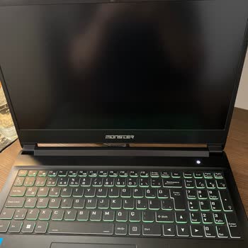 Monster Notebook Abra Bilgisayarımda Ekran Görüntüsü Gelmiyor