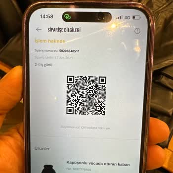 Stradivarius'ta Troy Kart Kabusu