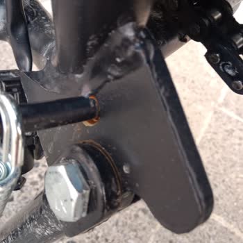 Mondial Extreme 200 Siyah Parçaların Paslanmayı 200 Km Bile Değil