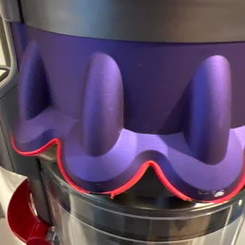 Dyson Gen 5 Süpürgenin 2 Ay Bile Olmadan Yıpranması