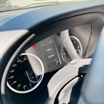 Mercedes-Benz Yeni Araçlarımızın Lastik Parça Atma Sorunu