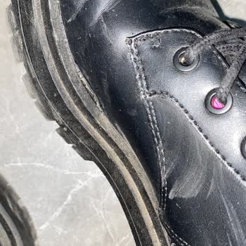 Pull and Bear Kalitesiz Bot, Servis Hayal Kırıklığı