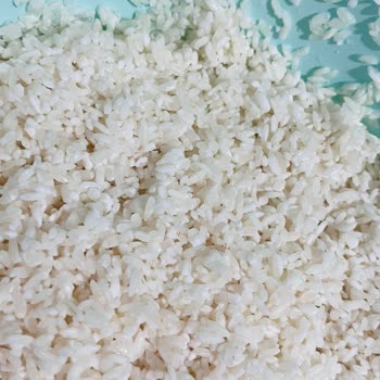 BİM Tarihi Olduğu Halde Bozuk Ürün E Yeni Tarih Verilerek Satılması