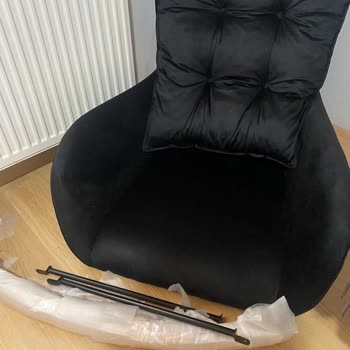 Koçtaş Sallanan Sandalye Parçaları Eksik Ve Hala Geri Dönüş Yok