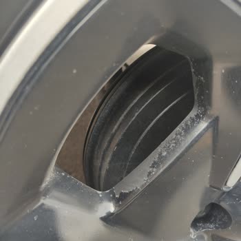 Çimenler Fiat Aracımdaki Jant Kapakları Servis Hizmeti Sonucu Zarar Gördü