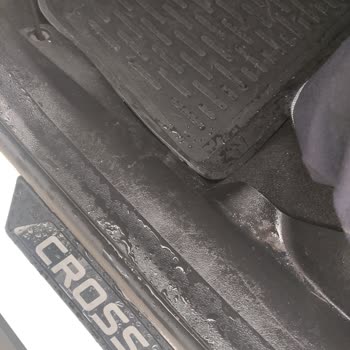 Çimenler Fiat Aracımdaki Jant Kapakları Servis Hizmeti Sonucu Zarar Gördü