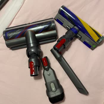 Dyson V15 Detect Absolute Paket İçi Eksik