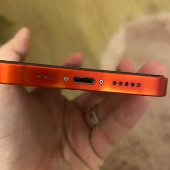 iPhone 13 Kasa Renk Solması!