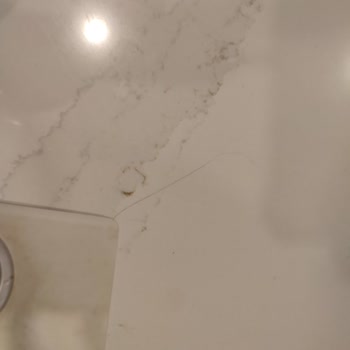Silestone Mutfak Tezgahları Silestone Mutfak Tezgahında Çatlama