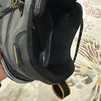 Skechers Outdoor Bot 1 Ayda Yırtıldı