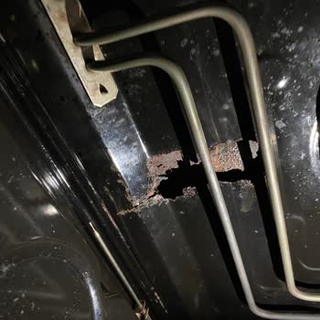 Beko FM 520 Sf Dg Fırın İçi Çürümesi