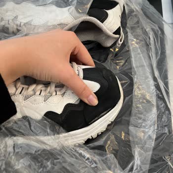 Skechers Dlites Koleksiyon Ayakkabım 9ay İçinde Açılıp Asla Yardımcı Olmamaları
