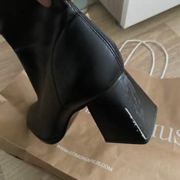 Stradivarius Streç Çizme Topuk Çizilmeleri İade Kabul Etmeme