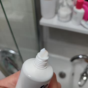 Signal Diş Macunundaki Paslı Görüntü Ve İnsan Sağlığına Etkisi