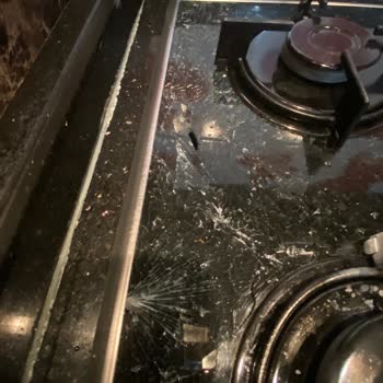 Arçelik Cam Ocak Patladı