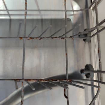 Franke Dominox Bulaşık Makinesinde Paslanma.