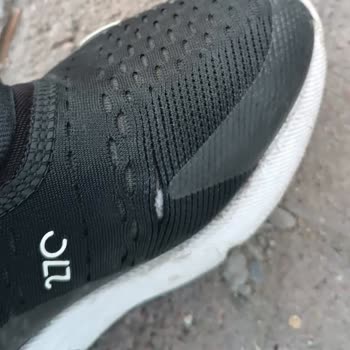 Nike Air Max 270 Yırtılma