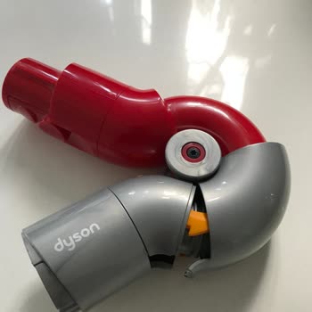 Dyson V12 Mobilya Altı Aparatı!