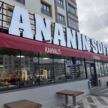 Ananın Sofrası (Kayseri) Bütün Yemeklerin İçinden Her Çeşit Kıl Çıktı!