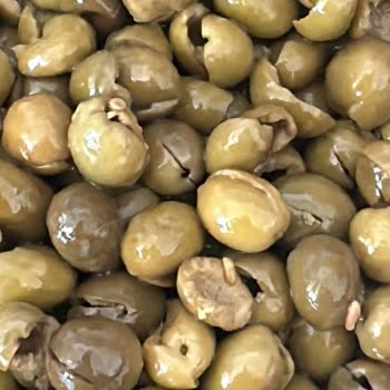 Pendirhan Yöresel Ürünler Pendirhan Kurtlu Zeytin Gönderdi