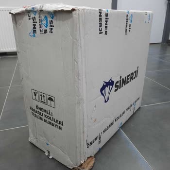 Sürat Kargo B********* Kasamı Kargoda Kırmışlar