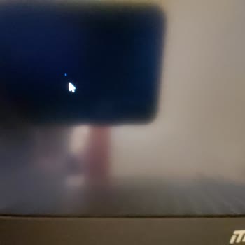 Monster Laptop Ölü Piksel