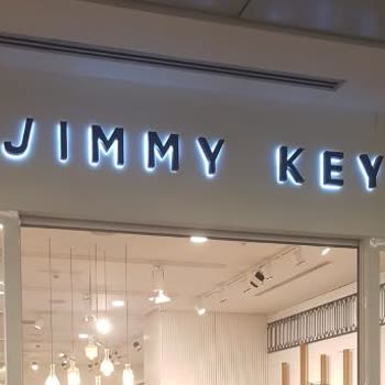 Jimmy Key Satışa Uygun Olmayan Ürün Satıyor