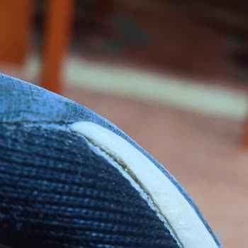 Skechers Speed Walker Markalı Ayakkabıda Açılmalar Oluştu