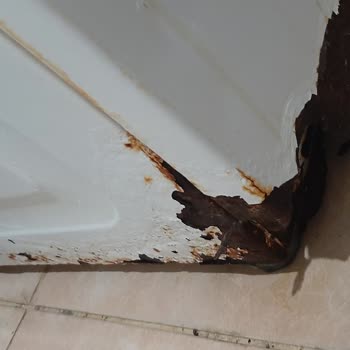 Beko Çamaşır Makinesi Delindi