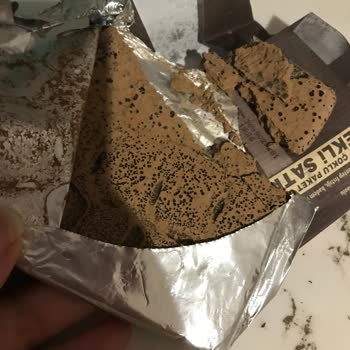 Nestle Bozuk Çikolata Satışı