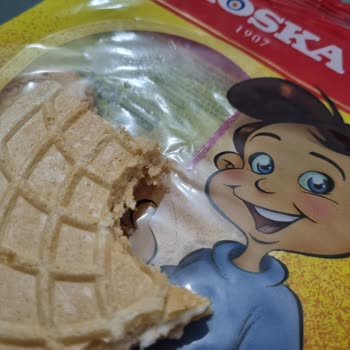 Koska Nazar Boncuklu Koska Kağıt HELVA'dan Kıl Çıktı