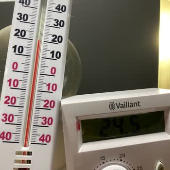 Vaillant VRT 36f Oda Sıcaklığını Yüksek Gösteriyor