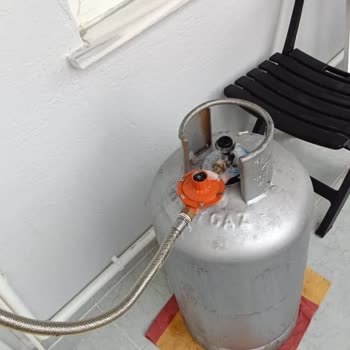 Mogaz Tü Yüzünden Kombi Patlaması ve İhmalkar Servis