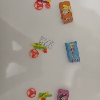 Toybox 3lü Paket Aynı Oyuncaklar Çıkması