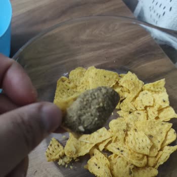 BİM Den Cipsin İçinden Köfteye 😁benzer Şey Çıktı