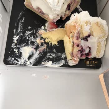 Rıhtım Pastaneleri Rıhtım FSM Küflü Pasta