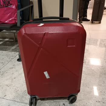 Anadolu Jet Uçuşunda Valiz Kırılması