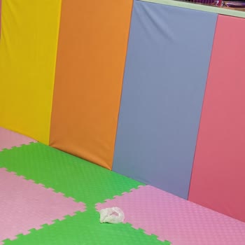 Joypark Sıfır Hijyen Ve Sohbetten Müşteriyi Görmeyen Çalışanlar