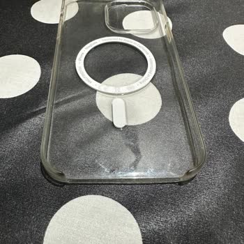 iPhone Renk Değiştirmez Diye Satılan Magsafe Karardı Ve Değiştirmediler.