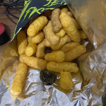 File Market Yabancı Cisim Şoku: Cips Paketinde Şaşırtıcı Bulgu!