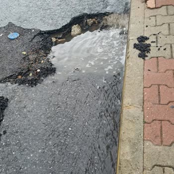 İSKİ Arızası Nedeniyle Evimi Su Bastı.