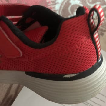 Skechers Markasının Sattıkları Ürünün Arkasında Durmaması