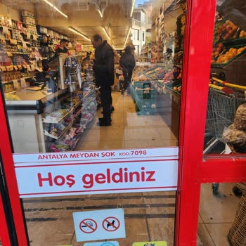 Şok Marketler Etiket Ve Kasadaki Fiyat Farkı